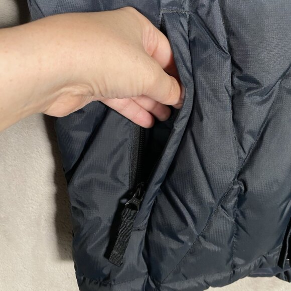 Cabela's 650 Fill Goose Down Puffer Jacket Size M Quilted Winter Coat Navy Black - Picture 5 of 13